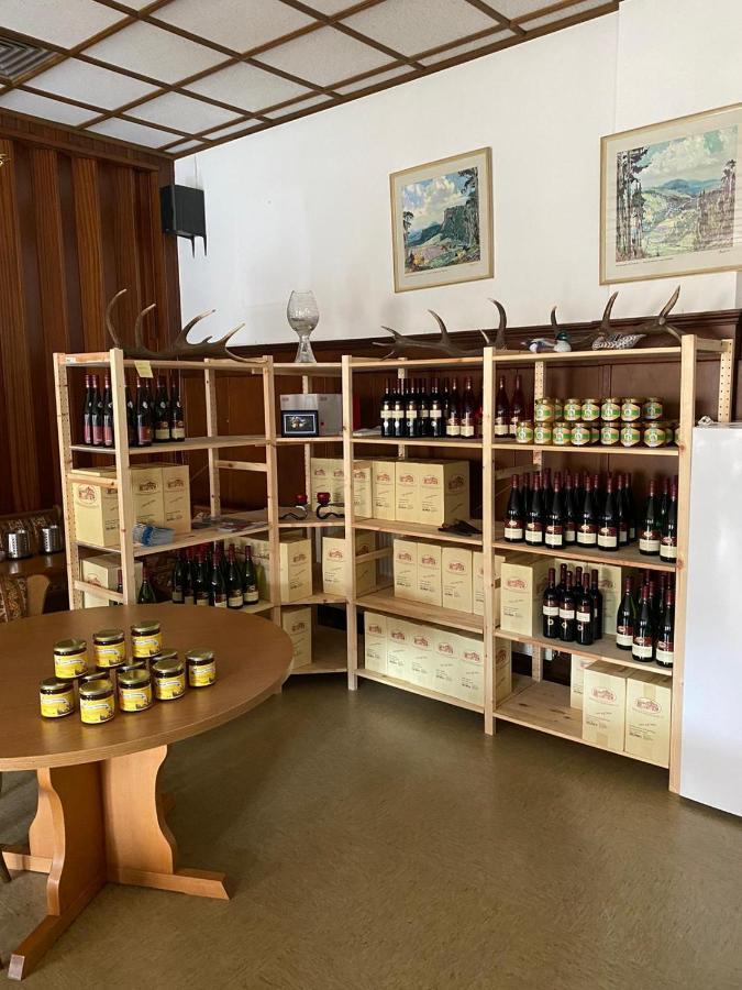 Pension - Gaestehaus Zum Pfaelzerwald Hinterweidenthal エクステリア 写真