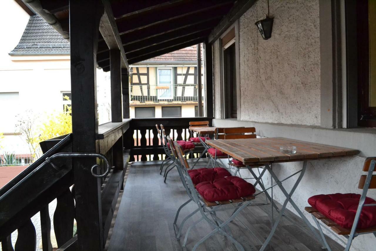 Pension - Gaestehaus Zum Pfaelzerwald Hinterweidenthal エクステリア 写真